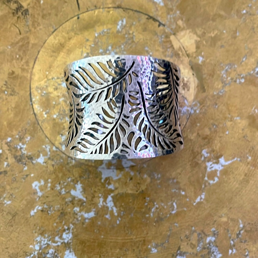 Cuff bracelet